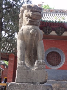 lion sculpture